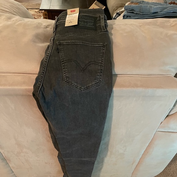 COPY - Levi’s Mile High Super skinny ankle - Picture 3 of 5